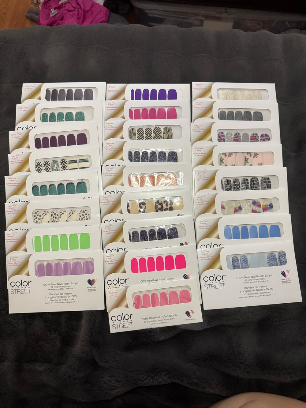 Bundle of 25 Color Street nail sets